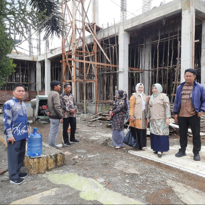 Kasi Pendidikan Madrasah dan Kasi Bimas Islam Monitoring  Pembangunan Gedung SBSN MTsN 1 Bengkulu Utara