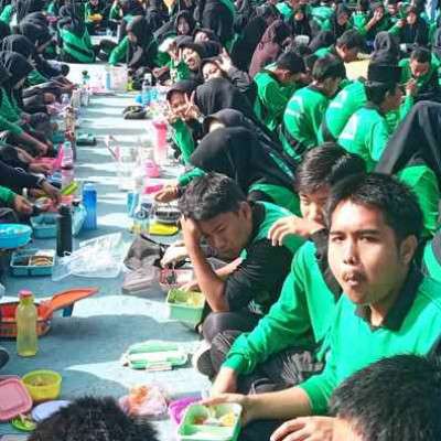 Sarapan Sehat: Kunci Menuju Generasi Emas yang Cerdas, Sehat, dan Berprestasi