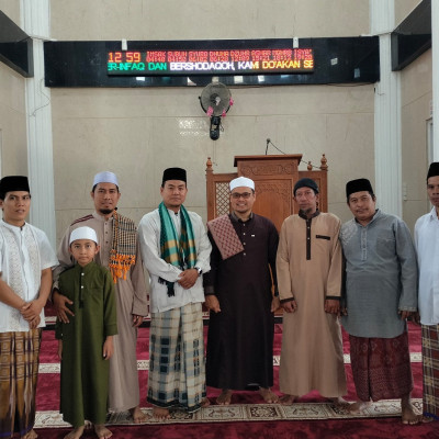 Kepala KUA Curup Tengah Sampaikan Khutbah Jum'at Hingga ke Kabupaten Tetangga