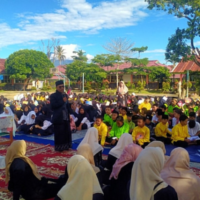 Maulid Nabi Muhammad SAW : PAI Kecamatan Curup Timur Ajak Siswa SMPN 4 RL Teladani Akhlak Nabi