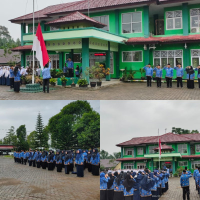 Upacara Pengibaran Bendera  tanggal 17 Kemenag BU