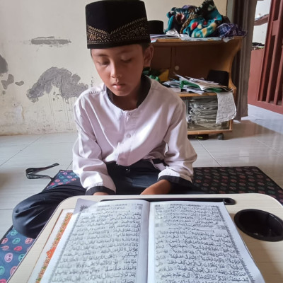 Langkah Awal Mengajar Tajwid: Teknik Efektif untuk Membimbing Anak dalam Membaca Al-Qur'an