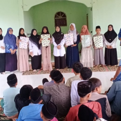 MTs Qaryatul Jihad Rayakan Maulid Nabi dengan Lomba Poster Kreatif, Tingkatkan Spirit Religi dan Seni