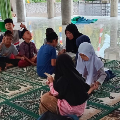 Penyuluh Agama Islam KUA Air Periukan Jadikan Mengajar Ngaji Sebagai Kegiatan Rutin Yang Dapat Memiliki Banyak Manfaat