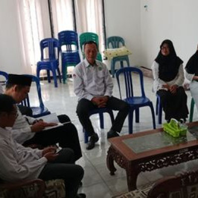 KUA Kabawetan Gelar Rapat Pembinaan Pegawai