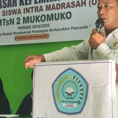 Kepala MTsN 2 Mukomuko Resmi Buka Kegiatan LDK OSIM Periode 2024 / 2025