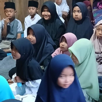 Cinta Santri pada Nabi: TPQ Nur Islam Binaan PAI BUR Gelar Peringatan Maulid dengan Berbagai Lomba