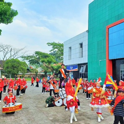 Korps Drumband Gita Bahana Musika MIN 1 Rejang Lebong Meriahkan Pembukaan BAES 2024