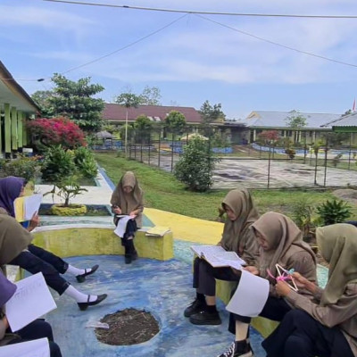 MTs Muhammadiyah Curup Inovasi Pembelajaran Mandiri di Taman Sekolah untuk Kemandirian Siswa