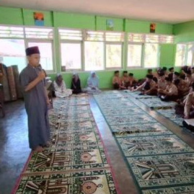 Peringati Maulid Nabi Muhammad SAW, MTsN 6 Mukomuko Adakan Perlombaan