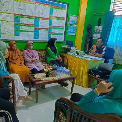 Rapat Koordinasi Madrasah Dan Kantin: Penandatanganan MOU Sebagai Langkah Sinergi