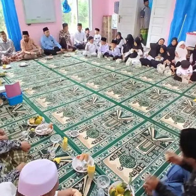 TPQ Al Barakah Binaan Penyuluh KUA Curup Selatan Gelar Maulid Perdana