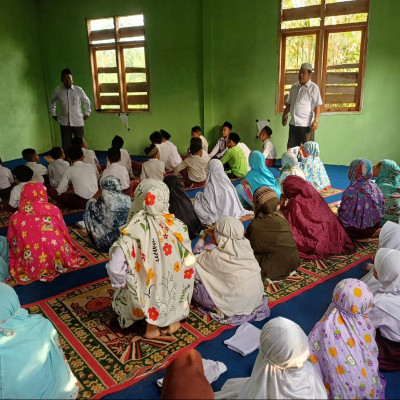 Sholat Dhuha Dan Tausiah Di MIN 3 Bengkulu Tengah: Membangun Generasi Berakhlak Mulia