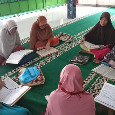 Penyuluh Agama Islam (PAI) KUA Kecamatan Semidang Alas Hadiri Pengajian Rutin Desa Binaan