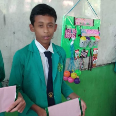 Antusias Siswa MTsN 2 Rejang Lebong Dengan Metode Belajar Sambil Bermain