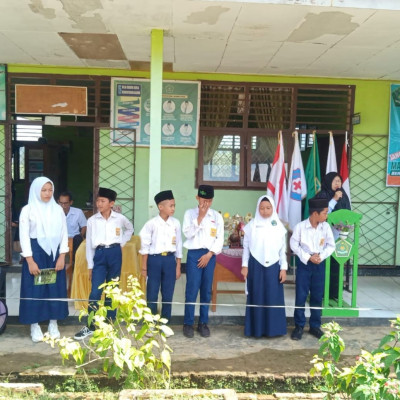 Pemilihan OSIS MTsN 1 Bengkulu Tengah: Kegiatan Demokrasi Siswa Berlangsung Sukses