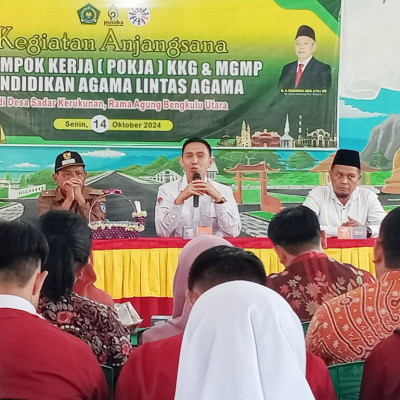 Kanwil Bersama KKG dan MGMP Pendidikan Agama Lintas Agama Gelar Ajangsana di Desa Rama Agung