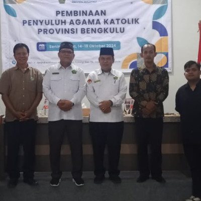 Tingkatkan Kualitas Layanan dan Kerukunan, Kanwil Gelar Pembinaan Penyuluh Agama Katolik