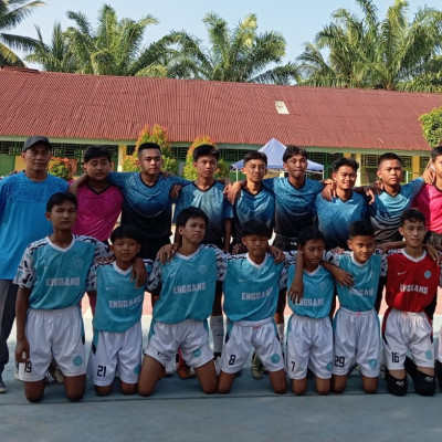 Tim Futsal MTsN 1 KoBe Raih Juara Di SMAN 9