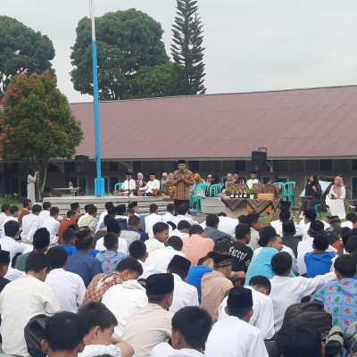 Tausiyah Mendalam PAI Kemenag RL dalam Peringatan Maulid Nabi Muhammad SAW di SMKN 1 Rejang Lebong