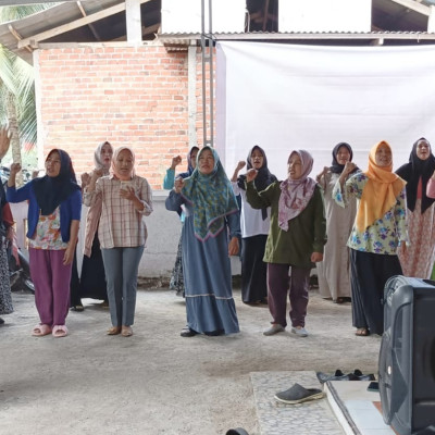 Penyuluh Agama Islam KUA Kecamatan Air Periukan Berpartisipasi Dalam Tim Paduan Suara Persiapan Peringatan HSN 2024