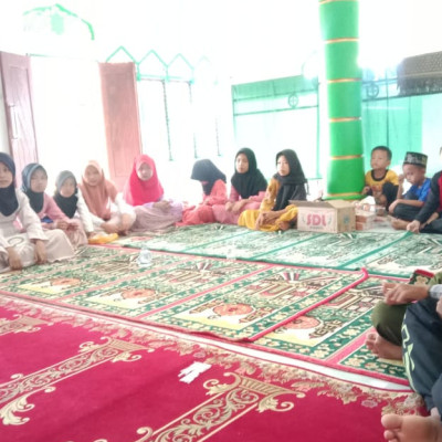 Giat penyuluhan, PAI SBI Laksanakan Bimbingan Baca Al-Qur'an di Desa Merantau