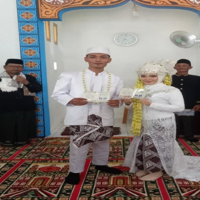 Dalam Khutbah Nikah PAI KUA Sukaraja Ingatkan Tentang Fase Memasuki Awal  Kehidupan  Berumah  Tangga