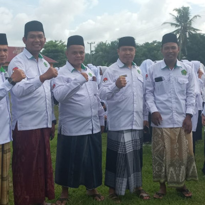 Meriahkan Peringatan Hari Santri,Peserta Didik MTsN 5 Mukomuko Penuhi Lapangan Upacara