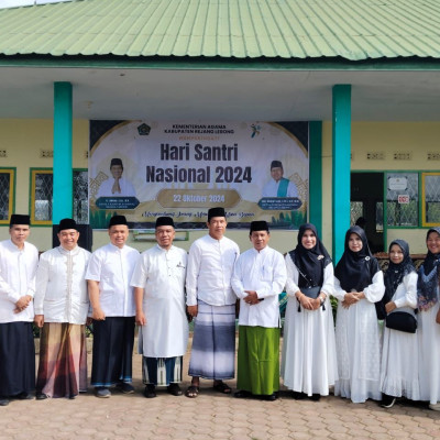 Menyambung Juang Merengkuh Masa Depan: Apel Peringatan Hari Santri Kemenag Rejang Lebong Sukses Digelar