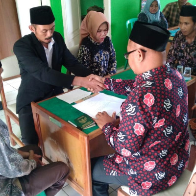 Nikah Kantor, KUA Kecamatan Seluma Selatan Berjalan Lancar Dan Khidmat