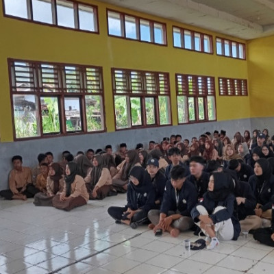 Penyuluhan Bahaya Narkotika dan Pencegahanya : Upaya Bersama MTsN 2 Rejang Lebong dan Mahasiswa Hukum