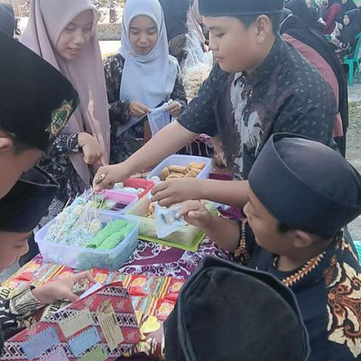 Tumbuhkan Jiwa Kewirausahaan, MTs Bunayya Islamic School Gelar Market Day