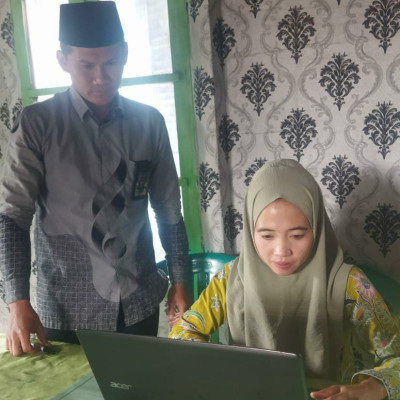 Kepala KUA Muara Kemumu Himbau Operator One Day Service Pelayanan Isbat Nikah