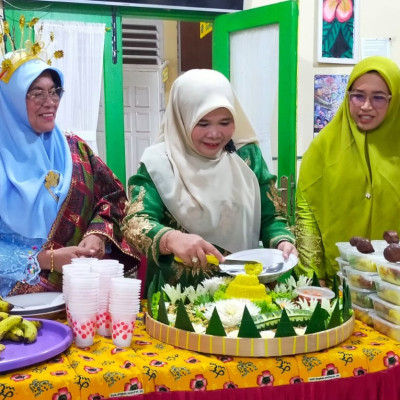 Potong Tumpeng, MTsN 1 KoBe Peringati HGN 2024