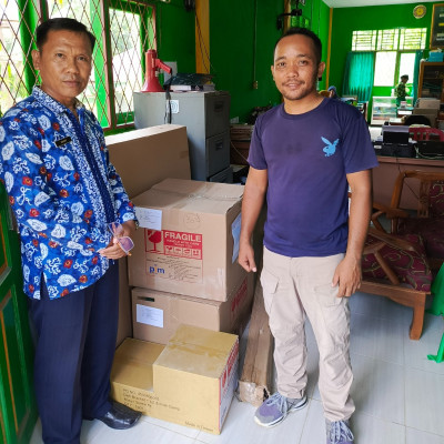 MIN 2 Bengkulu Tengah Terima Bantuan Wifi Dari Bakti Kominfo Melalui Program Visat Wifi Modem