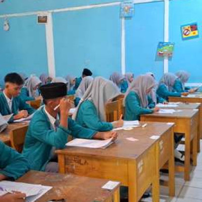 Ukur Kompetensi Siswa, MAN Rejang Lebong Gelar Sumatif Akhir Semester