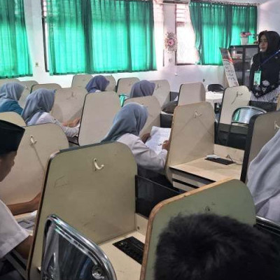 Pengawas SAS MAN Rejang Lebong: Tak Hanya Mengawasi, Tapi Juga Peduli Psikologi Siswa