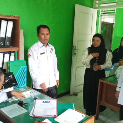 MDTA DarussalamKUA Semidang Alas Maras Terima Arahan Dari Kasi Bimas Islam Tekait Pengarsipan Dan Kerapian Beberapa Dokumen