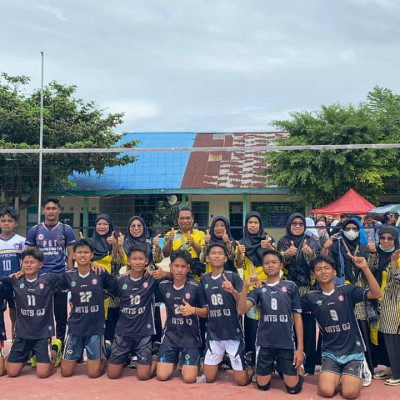 MTs Qaryatul Jihad Bengkulu Tengah Raih Juara I Voli Tubun Cup Tingkat Provinsi