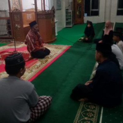 Istiqomah Didikan Subuh PAI KUA Kecamatan Ujan Mas