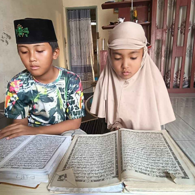 PAI KUA Curup Utara Gelar Bimbingan Penyuluhan Bacaan Al-Qur'an untuk Anak-anak Villa Malaya