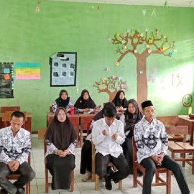 Tingkatkan Kualitas Proses Kegiatan Belajar Mengajar, MTsN 1 Rejang Lebong Gelar Rapat Pembagian Tugas