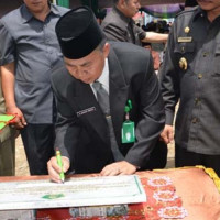 Ka.Kanwil Resmikan Gedung Kemenag Kabupaten Benteng