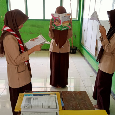 Tingkatkan Kemampuan Literasi Bahasa Arab,Siswa Kelas IX MTsN 5 Mukomuko Lakukan Pendalaman Materi