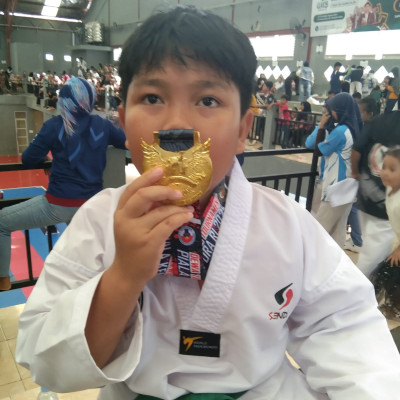 Siswa MIN 2 Bengkulu Tengah Raih Juara Di Ajang Taekwondo Piala Kemenpora RI