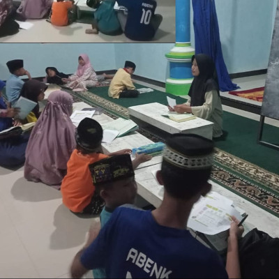 Demi Membaca Al-Qur'an Dengan Benar, PAI KUA Kecamatan Air Periukan Ajarkan Ilmu Tajwid terhadap Santri/Santriwati TPQ Ar-Rohman