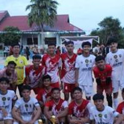 Tim Futsal Mansamu, Raih Juara 2 Dalam Turnamen HUT SMA 8 Mukomuko