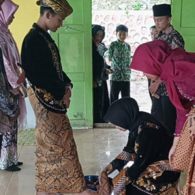 MTsN 2 Rejang Lebong Gelar Praktik Kearifan Lokal: Mencintai Tradisi dan Budaya Daerah