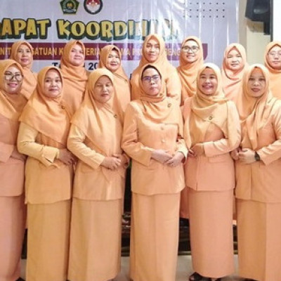 DWP Kemenag Provinsi Bengkulu Gelar Rakor di Asrama Haji: "Dharma Wanita Persatuan Sehat dan Berdaya"