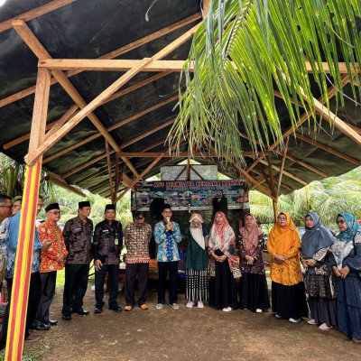 Suasana Haru Selimuti Pelepasan Purnabakti Kasi Pendidikan Agama Islam Kemenag BS